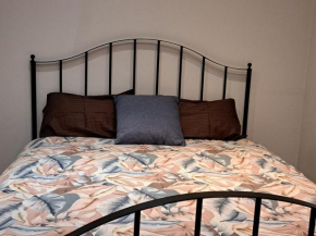 Cosy and spacious room with King Size bed